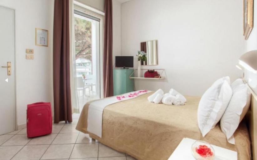 Hotel Esperia Beach Cesenatico
